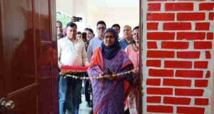 টিকাদান কেন্দ্রে মায়েদের স্বস্তি ফিরাতে পঞ্চগড় পৌরসভায় ‘ব্রেস্ট ফিডিং কর্নার’ উদ্বোধন