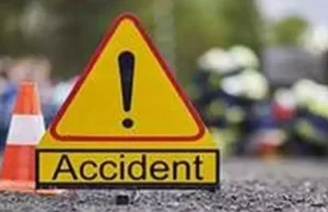 বাগেরহাটে ব্যাটারিচালিত ভ্যানের নিচে পড়ে প্রাণ গেল শিশুর