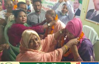 পত্নীতলায় বিএনপি প্রার্থী সামসুজ্জোহাকে অভ্যথর্না