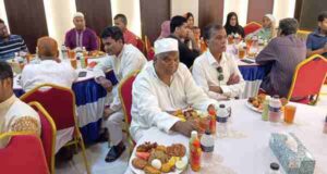 সাফিনা পার্কের আয়োজনে ইফতার মাহফিল অনুষ্ঠিত
