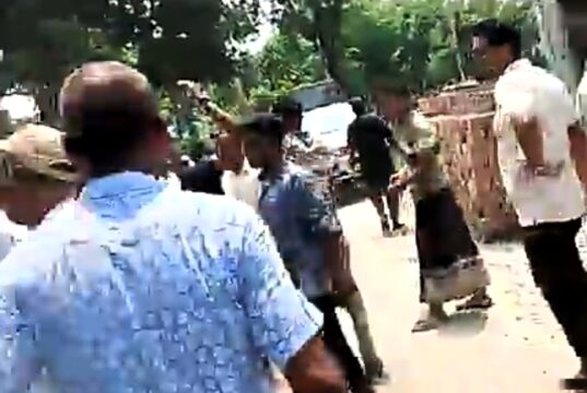 পঞ্চগড়ে পাম্পে ফুয়েল কার্ড চেক করার সময় ইউএনও’র ওপর হামলা, আহত বডিগার্ড